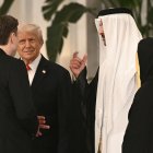 Elon Musk y Donald Trump, antes de una cena de estado en el Palacio de Lusail en Doha el 14 de mayo de 2025.