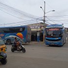 El CRV también realiza revisiones a buses de transporte masivo.
