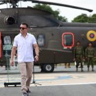 Las últimas decisiones de Daniel Noboa han provocado que la opinión pública vea que el presidenre repite algunas medidas de Rafael Correa.