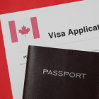 Documentación requerida para tramitar una visa canadiense desde Ecuador.