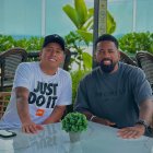 Christian Cueva (i) entrenará en Guayaquil de la mano del preparador físico José Brito Quiñónez.