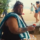 David H. K. Bell en una escena de Lilo & Stitch.