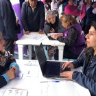 El SRI enfrenta nueva ola de reclamos por retrasos en la devolución del IVA.