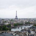 Paris, la capital de Francia.