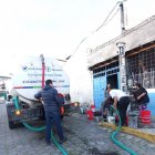 En el sur de Quito también hubo cortes de agua. Tanqueros llegaron a la zona.