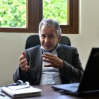 Buitrón tiene más de 40 años de experiencia en el sector eléctrico. Fue parte del ex Instituto Ecuatoriano de Electrificación (Inecel).