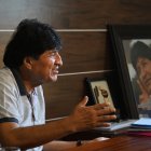 Bolivia"s former president Evo Morales speaks during an AFP interview in the coca-growing zone of Lauca Ene, Bolivia, on April 28, 2025. Protected by indigenous people, Morales is launching his biggest gamble after seven months of confinement in his coca-growing stronghold: he will travel to La Paz to register his presidential candidacy, despite an arrest warrant and a legal veto on his bid for a fourth term in Bolivia. (Photo by AIZAR RALDES / AFP) ag-externos