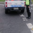 Los agentes de la AMT suspendieron el paso en uno de los carriles, tras el choque sobre el antiguo puente del río Chiche.