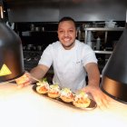 Su proyecto nació como taquería en Urdesa y hoy suma cuatro locales: dos en Guayaquil y dos cocinas de raíz en Samborondón.