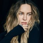 Belinda tiene 35 años.