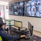 Mediante un sistema se monitorea el sistema de transporte municipal.