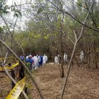 Familiares de desaparecidos que trabajan en la exhumación de fosas clandestinas.