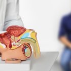 Mitos impiden detección oportuna del cáncer de próstata