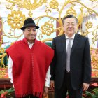 Leonidas Iza se encuentra en Beijing, China. Recientemente se reunió con  Guo Weiping, subdirector de la Comisión Nacional de Asuntos Étnicos.