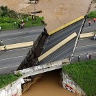 Puente colapsado por las fuertes lluvias este miércoles, 25 de junio, en Ospino (Venezuela).