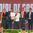 Momento en que Manabí recibe oficialmente el reconocimiento como Región Mundial de Gastronomía 2026.