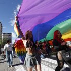 Según la organización, en la marcha del Orgullo participaron 15.000 personas.