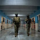 En la Penitenciaría del Litoral, que tiene presencia militar, existen espacios exclusivos para personas privadas de libertad que tienen tuberculosis.