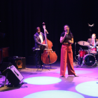 La cantante germano-argentina Sabeth Pérez regresó a Ecuador luego de más de una década para liderar la quinta edición de las New York Jazz Sessions, la primera con voz principal.