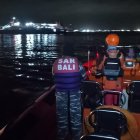 Integrantes de los equipos de emergencia durante la búsqueda de al menos 61 personas desaparecidas este jueves 3 de julio de 2025, en el Estrecho de Bali (Indonesia).