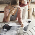 El score crediticio es una calificación que resume su comportamiento financiero.