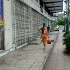 Además de los comerciantes, distintos ciudadanos coinciden en que las extorsiones se han multiplicado y ahora alcanzan también a barrios y ciudadelas.