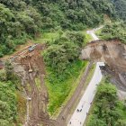 Una toma general entre los kilómetros 100 y103 a la altura del puente sobre el río Loco, en la provincia de Napo.