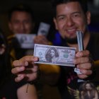 Fans de Shakira celebraron el anuncio del concierto en Quito.