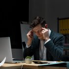 ¿Usas ChatGPT para todo? Cuidado: podría estar debilitando tu pensamiento crítico.