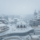 La imagen editada del mirador de Turi “cubierto de nieve” se volvió viral este 4 de julio, confundiendo a varios usuarios y hasta medios.