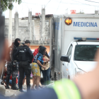 La Policía acordonó la zona donde Nancy Arévalo fue asesinada a tiros mientras caminaba con su hija.