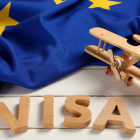 Italia busca trabajadores extranjeros para cubrir vacantes en agricultura, turismo y otros sectores esenciales entre 2026 y 2028.