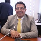 Santiago Díaz era parte de la Comisión de la Comisión de Salud de la Asamblea.