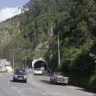 Cierre temporal de la av. Oswaldo Guayasamín por trabajos nocturnos.