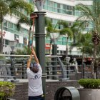 Según anunció la Alcaldía, los pisos, luminarias y sistemas de drenaje pluvial y aguas servidas de Puerto Santa Ana han empezado a ser intervenidos.