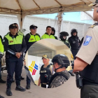 La Policía Nacional ya controla puntos estratégicos de Manta como parte de la intervención en la Empresa Pública de Movilidad.