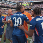 Luis Enrique golpea a João Pedro tras la final del Mundial de Clubes entre PSG y Chelsea.