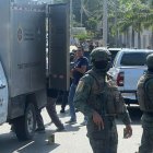 El Comando Conjunto de las Fuerzas Armadas aclaró a través de un comunicado oficial que Edder Plúas no pertenece actualmente a sus filas.