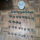 En la vivinda se encontró gomitas y 43 paletas de una sustancia de color verde.