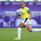 Marta tiene 39 años y es una superdotada en el fútbol femenino.