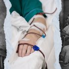 Pacientes renales pidieron apoyo internacional para evitar el colapso del sistema de diálisis en Ecuador.