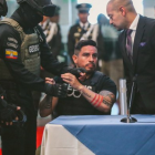 Daniel Salcedo acudió ayer a la Asamblea y señaló al alcalde de Guayaquil y a la RC.