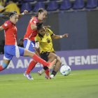 Ecuador perdió 2-1 ante Chile en la cuarta fecha del grupo A.