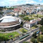 Rechazo a la fusión del Ministerio de Cultura con Educación: Casa de la Cultura alerta retroceso histórico.