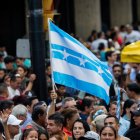 La Sesión Conmemorativa por los 490 años de fundación de Guayaquil se desarrolla en 9 de Octubre y Malecón.
