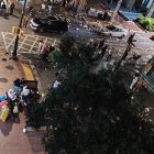 La 9 de Octubre, uno de los sitios turísticos más emblemáticos de Guayaquil, terminó sucia y caótica, según los residentes.