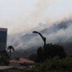 Un incendio afectó a cerro Azul, en Guayaquil, en diciembre del 2024.