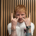 Ed Sheeran, ganador de varios Grammy, anuncia su gira 2026.