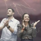 Los políticos son, en teoría, aliados por el mismo partido que los llevó al poder.