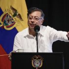 El presidente de Colombia, Gustavo Petro, habla durante la conmemoración de los 500 años de la fundación de Santa Marta, (Colombia).
